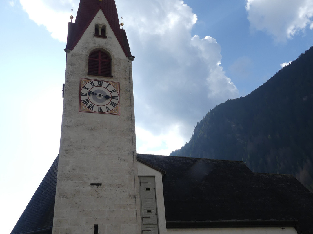 Chiesa di Santa Walburga-Rasun di Sotto必去景点