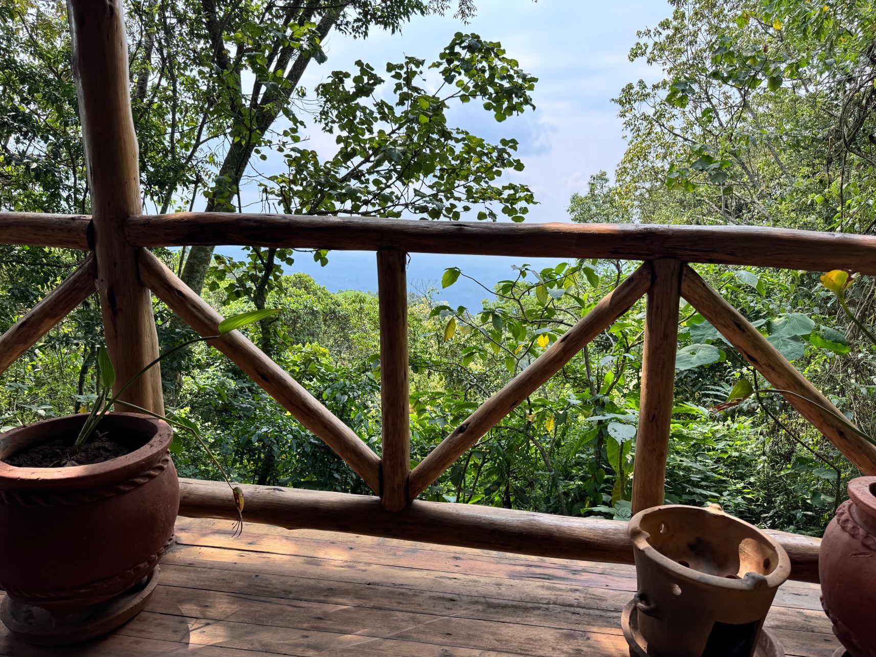 Clouds Mountain Gorilla Lodge-官方