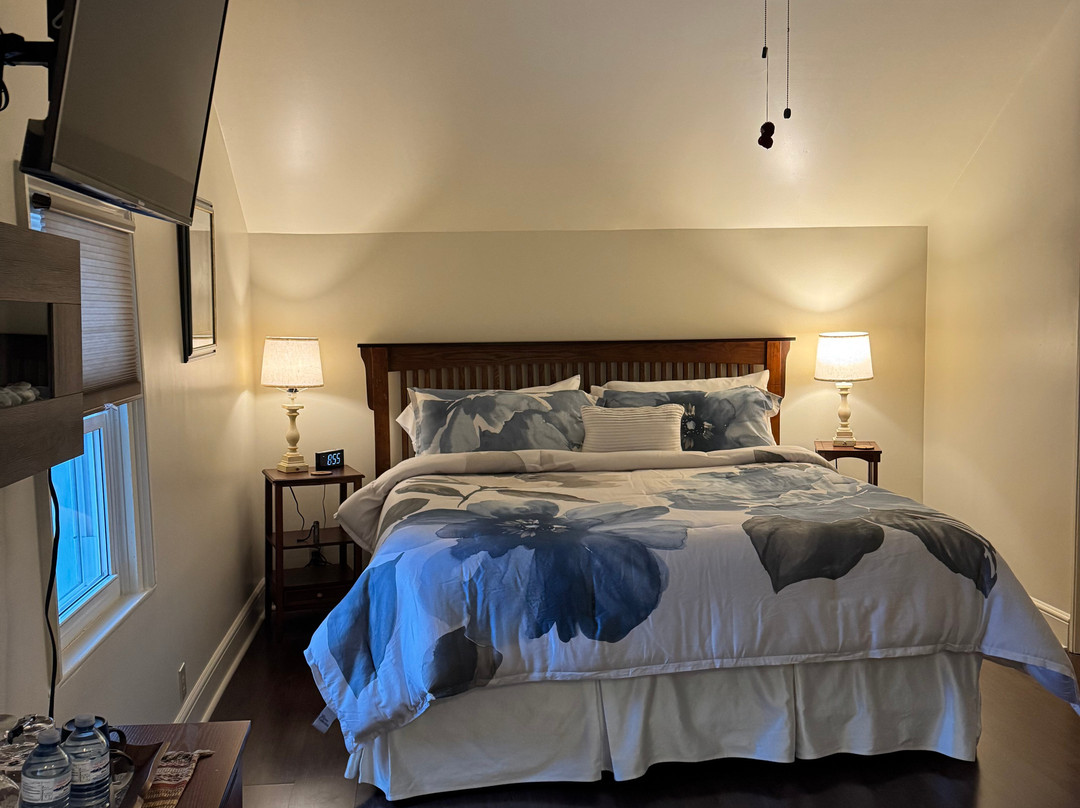 Sunrise Bed & Breakfast主图