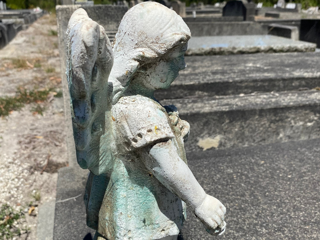 Welshpool Cemetery-Welshpool必去景点