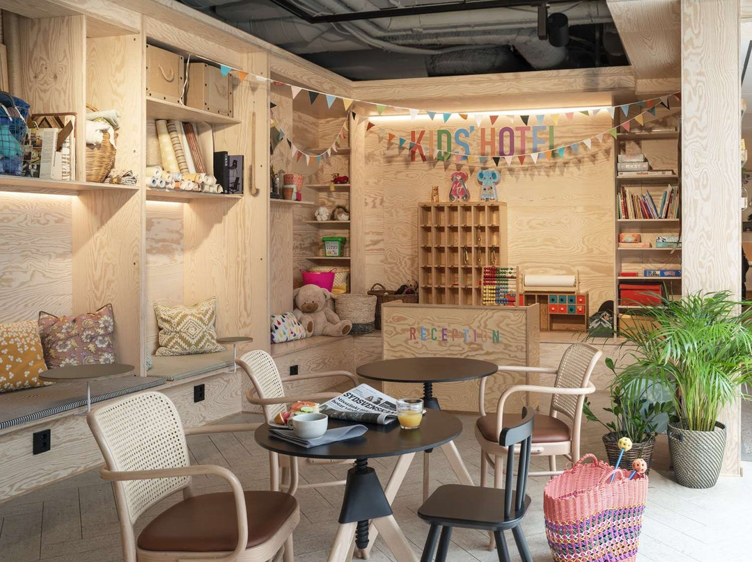 贝斯特韦斯特贵族山庄酒店主图