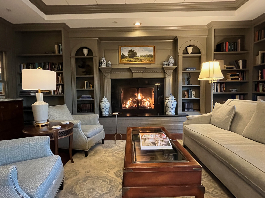 The Bellmoor Inn & Spa主图