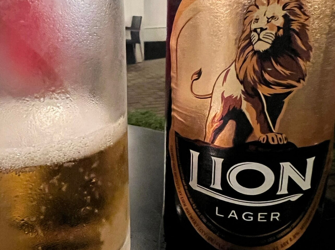 Yaaga Backyard Dining