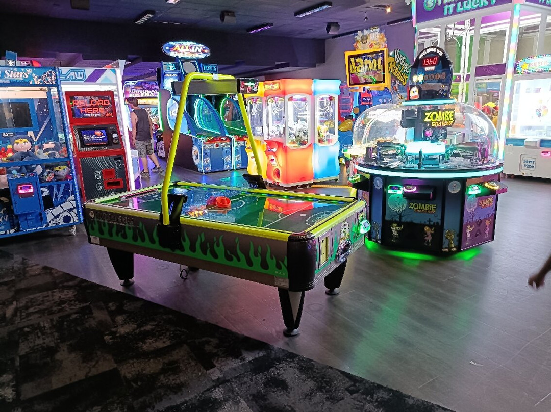 Strike Entertainment Centre, Lower Hutt-下赫特必去景点