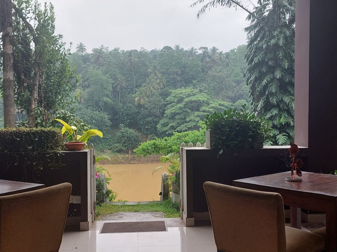 Kandy Rivers Edge Nature Resort主图