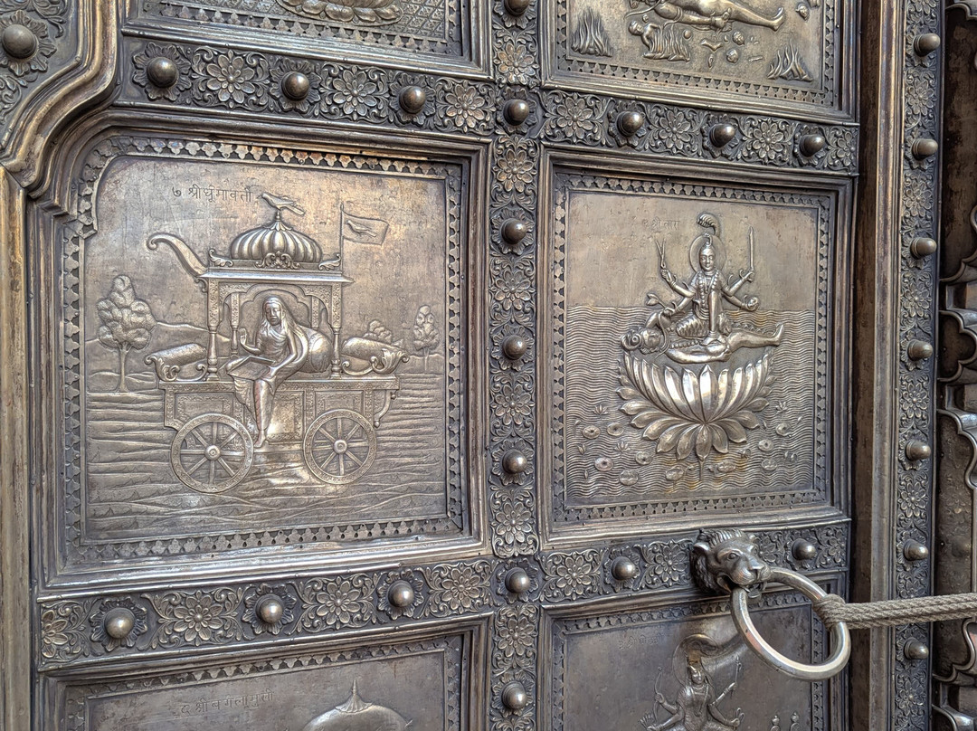 Z India Tours-斋蒲尔必去景点