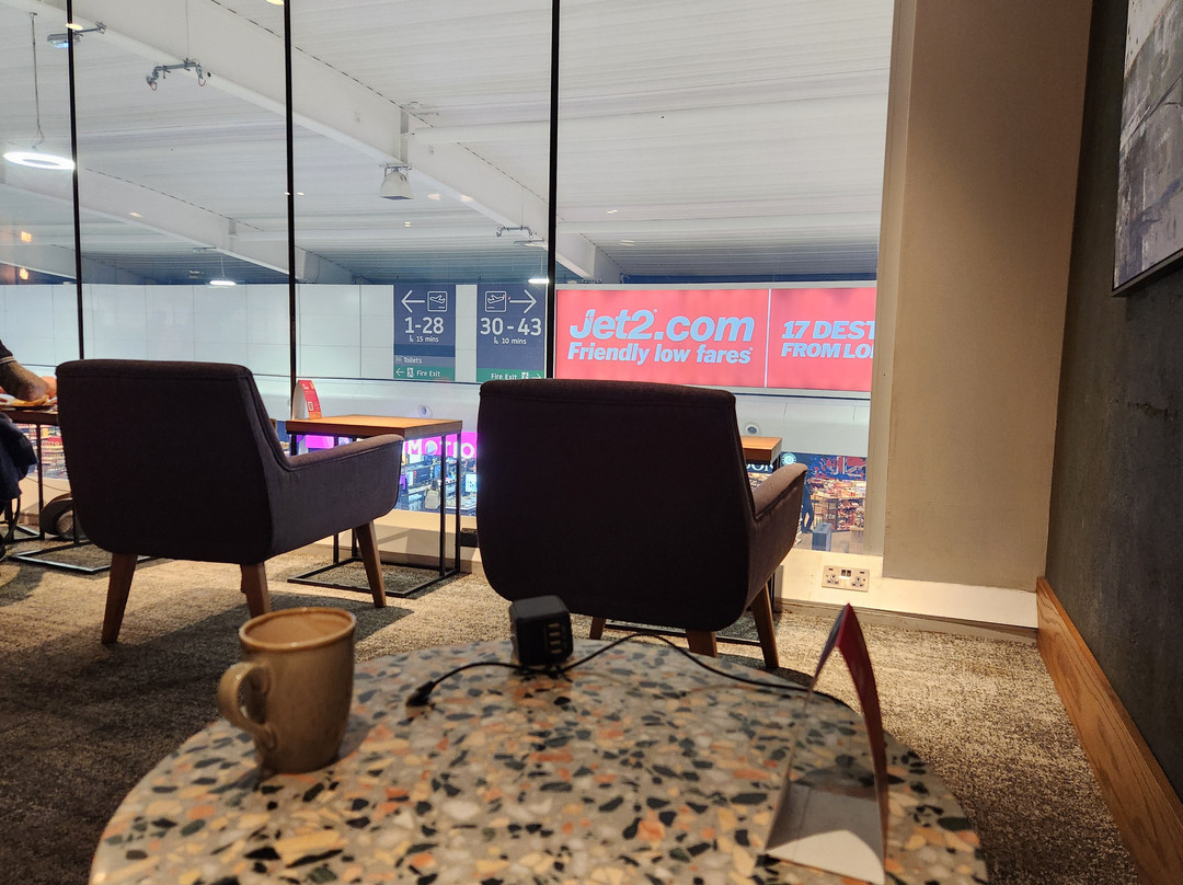 My Lounge At Luton Airport景点图片
