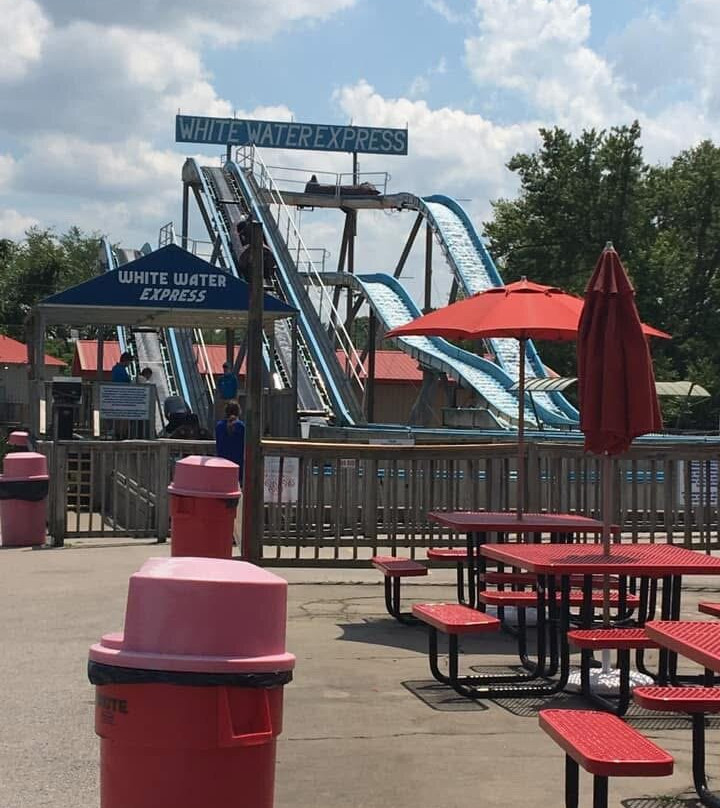 Beech Bend Park & Splash Lagoon-鲍灵格林必去景点