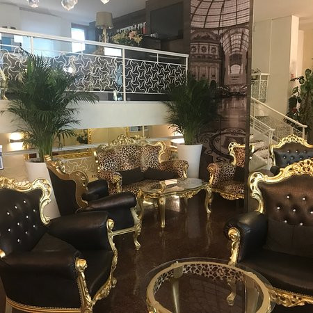 卡诺瓦酒店主图