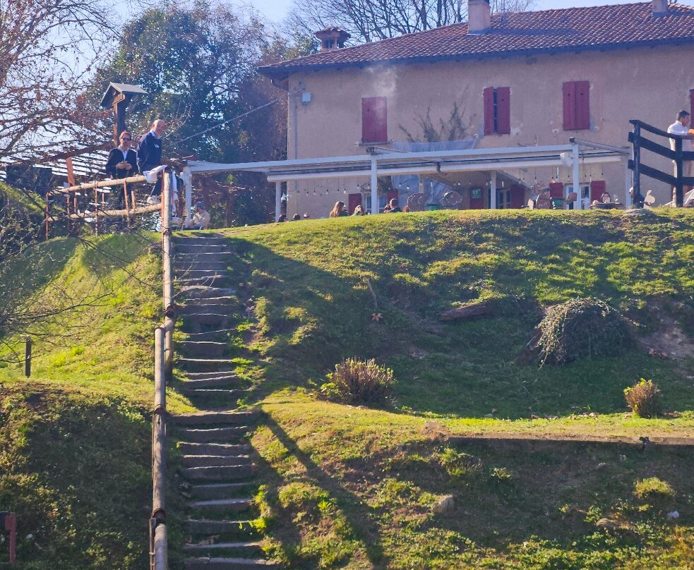 Rocca Borromea di Arona-阿罗纳必去景点