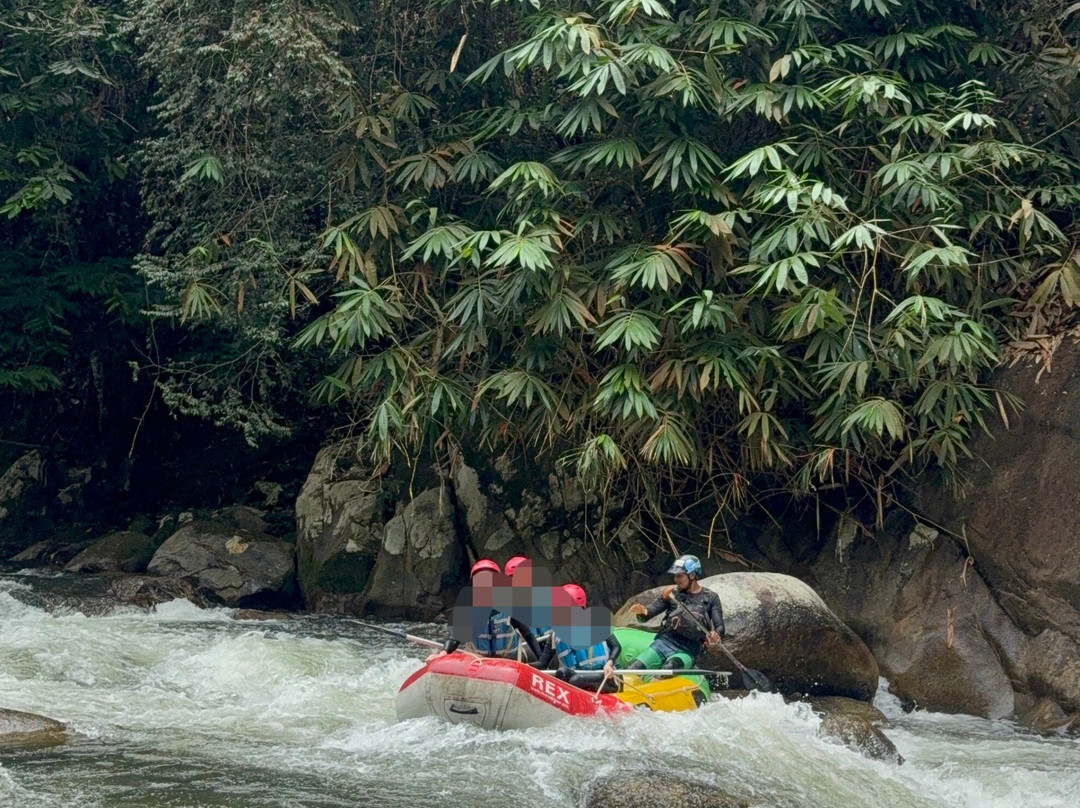 River Explorer White Water Rafting景点图片