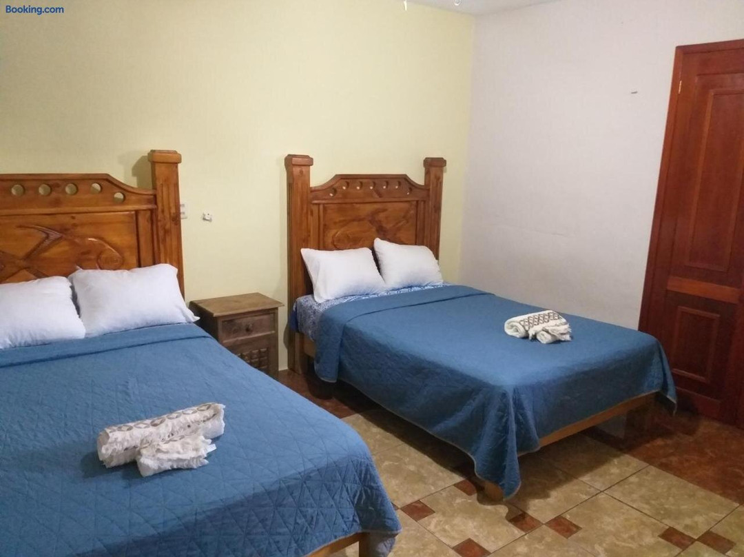 Hotel Casa Viejo Chac