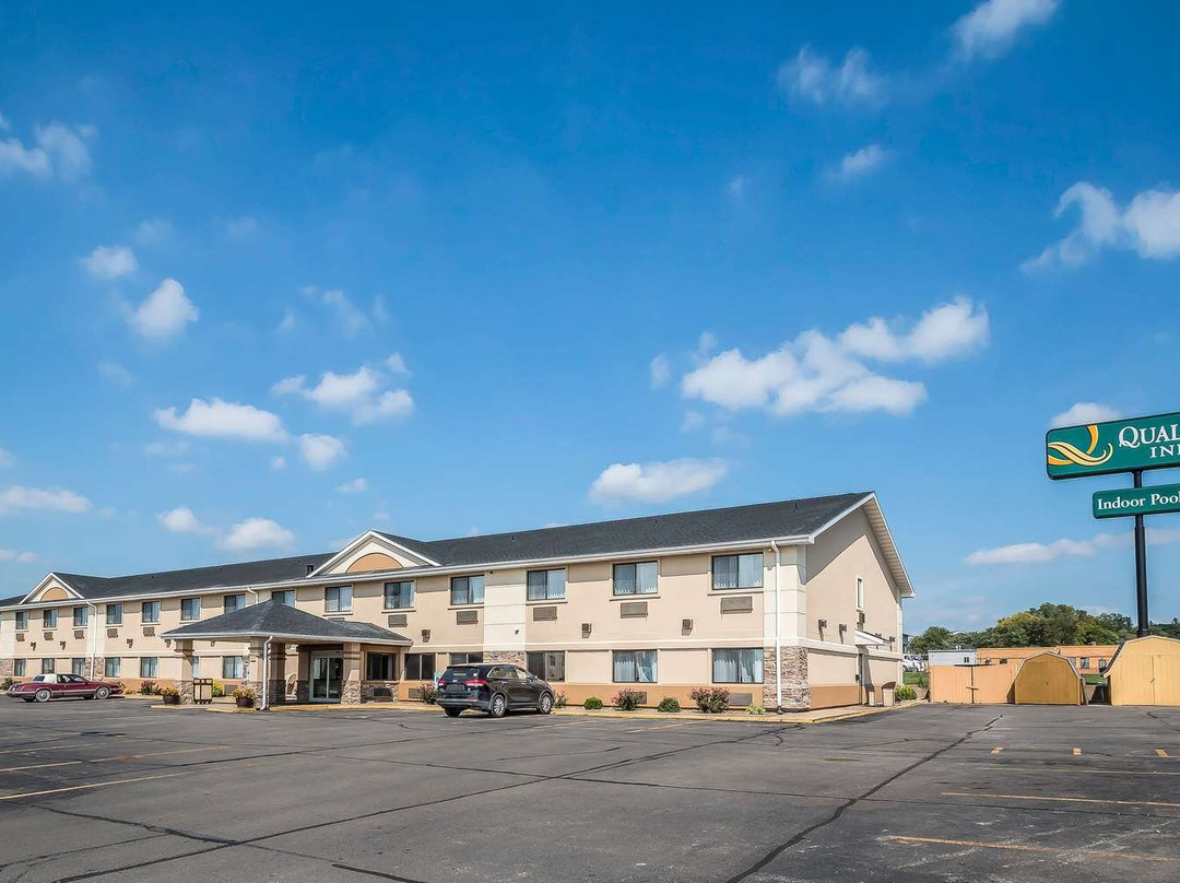 Quality Inn Coralville - Iowa River Landing