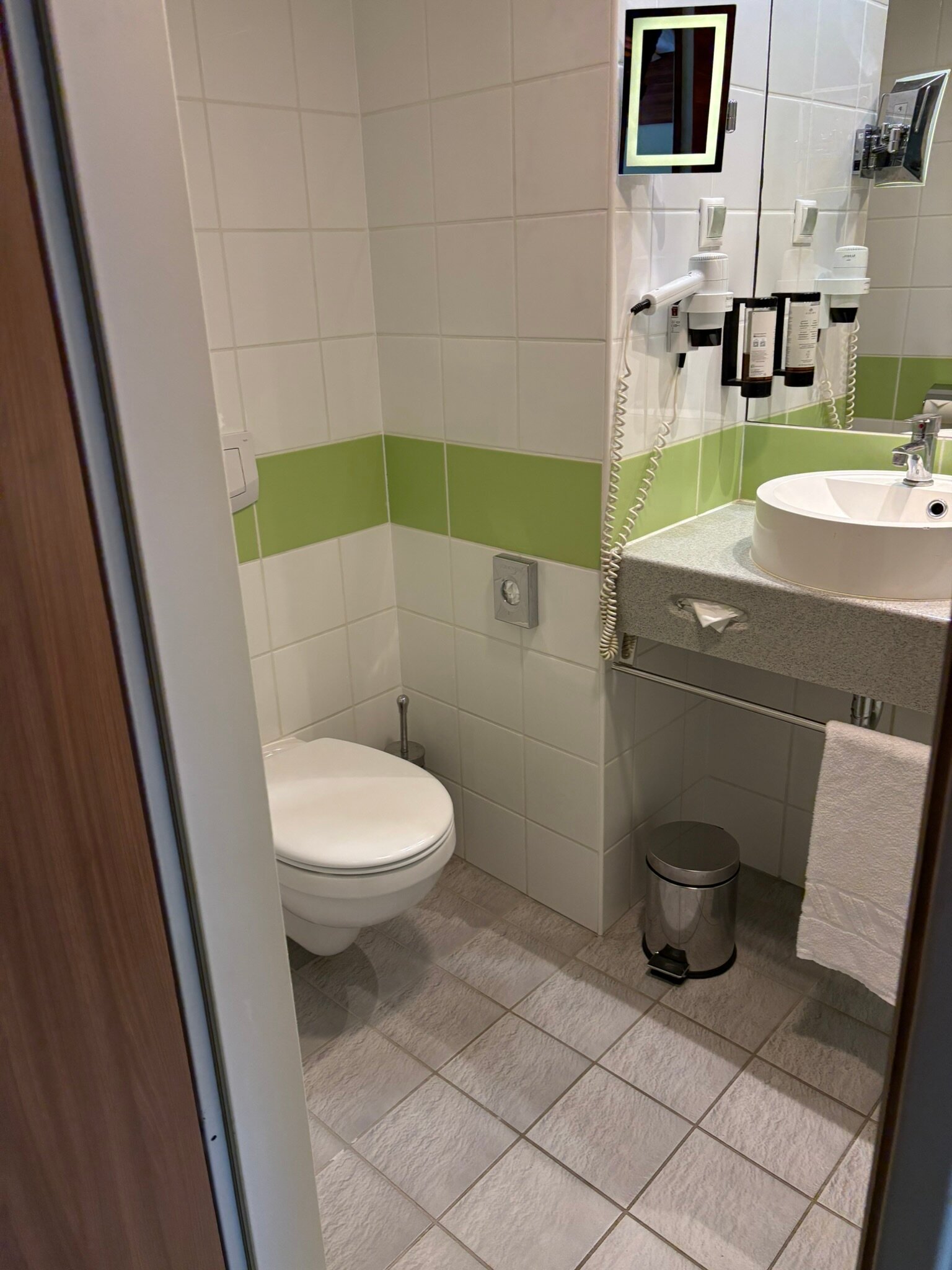 布达佩斯阿莎高级酒店-浴室