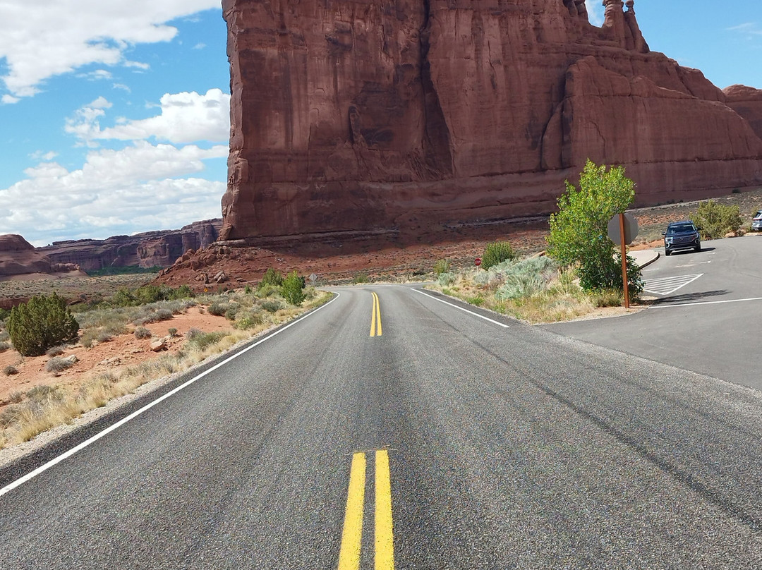 Arches National Park Scenic Drive景点图片
