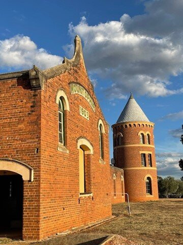 Mount Ophir Estate主图