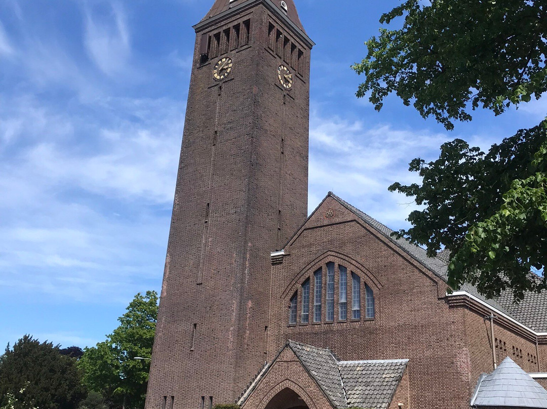 Parochie Onze Lieve Vrouw Hemelvaart-Kerk-海姆斯泰德必去景点