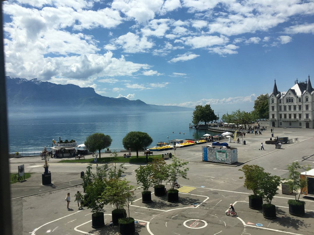 拉夏洛旅馆主图