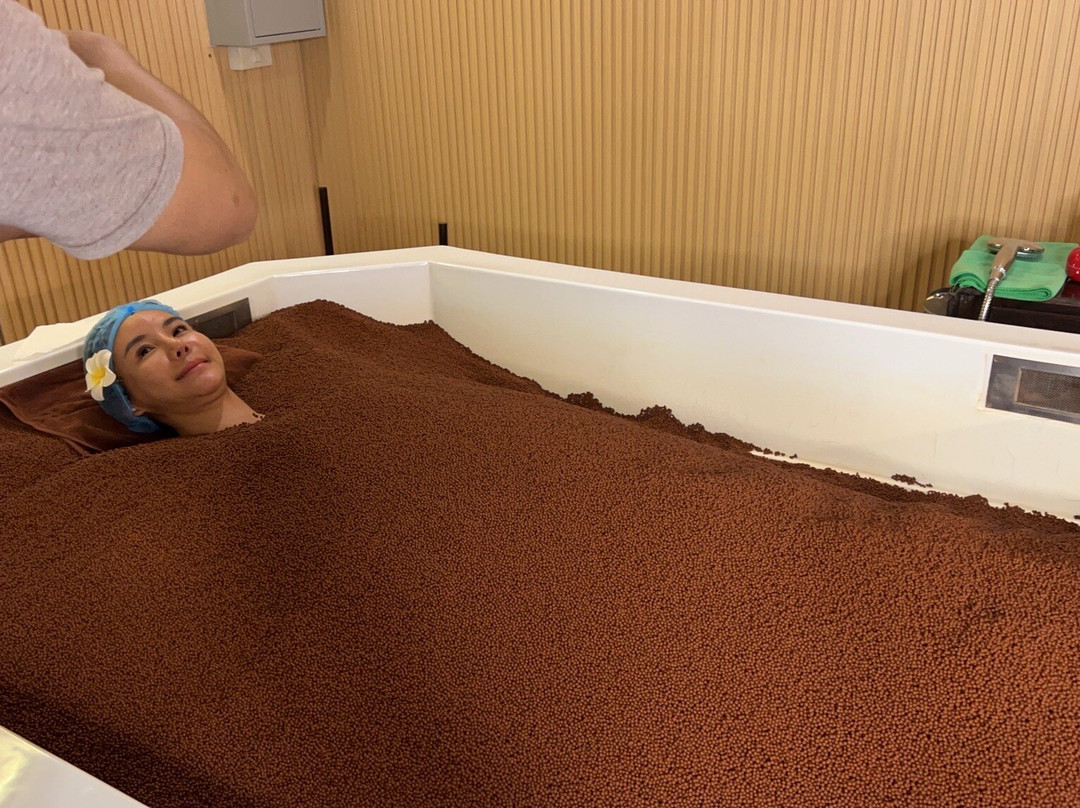 Mokaru Sand Bath ＆ Spa-Nong Chom必去景点