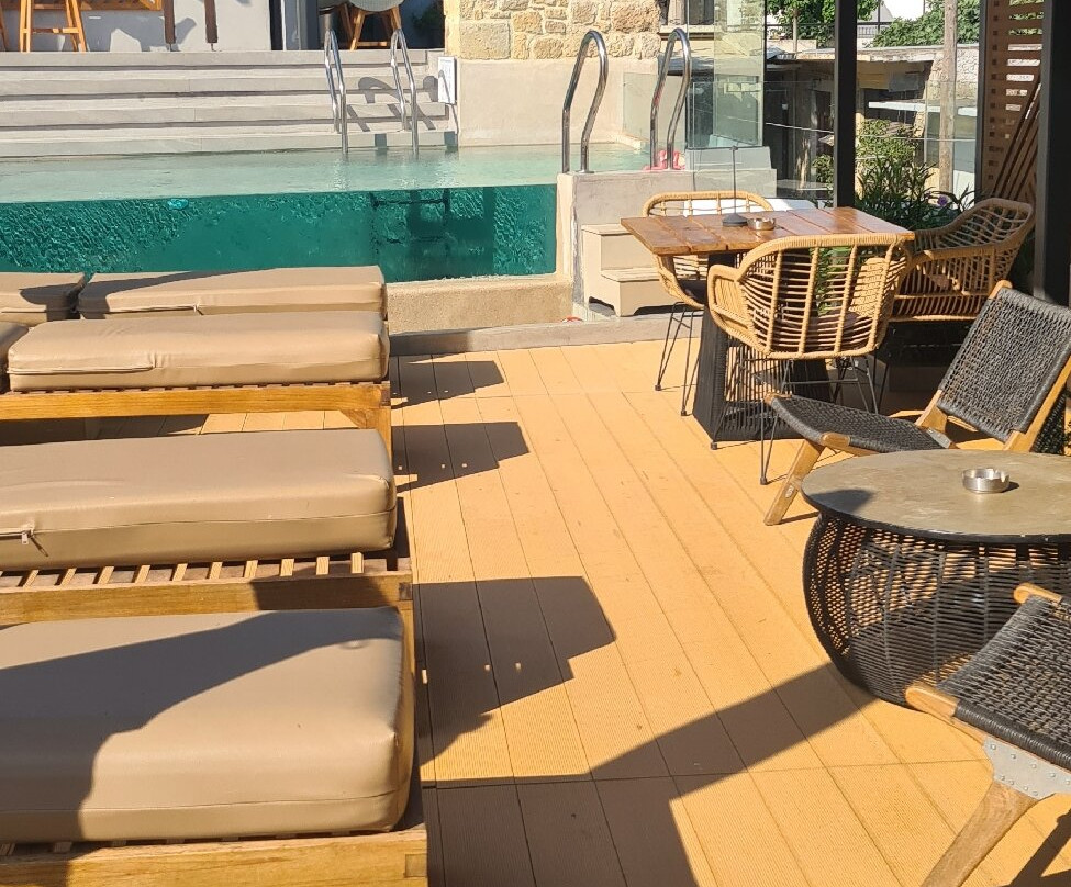 Casa D'irene Deluxe Hotel主图