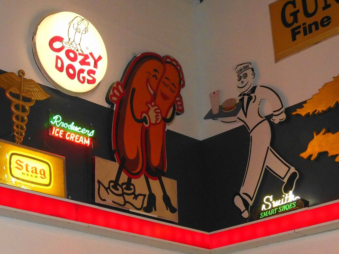 Ace Sign Co. Sign Museum-斯普林菲尔德必去景点