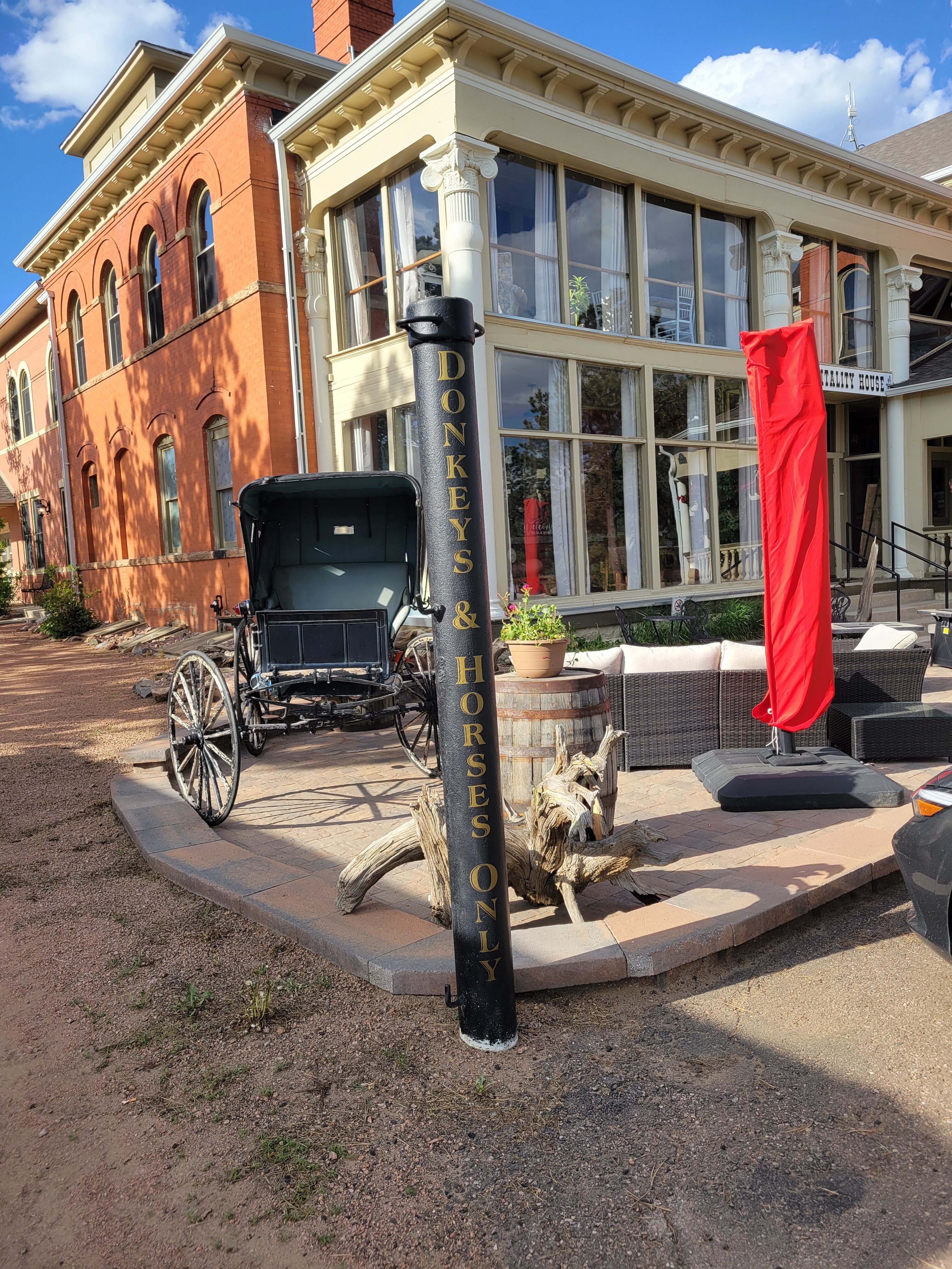 Cripple Creek Hospitality House & RV Park-官方