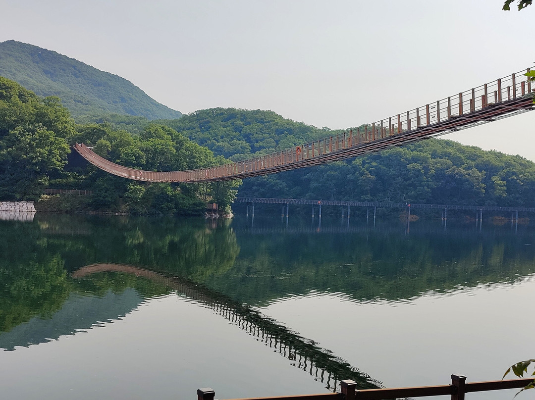 Gamaksan Chulleong Bridge-坡州市必去景点