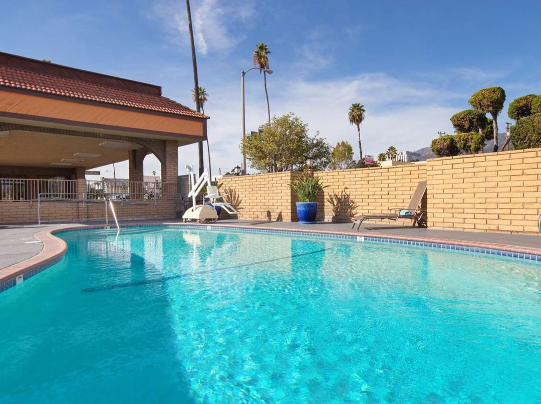 帕萨迪纳酒店住宿-帕萨迪纳贝斯特韦斯特酒店