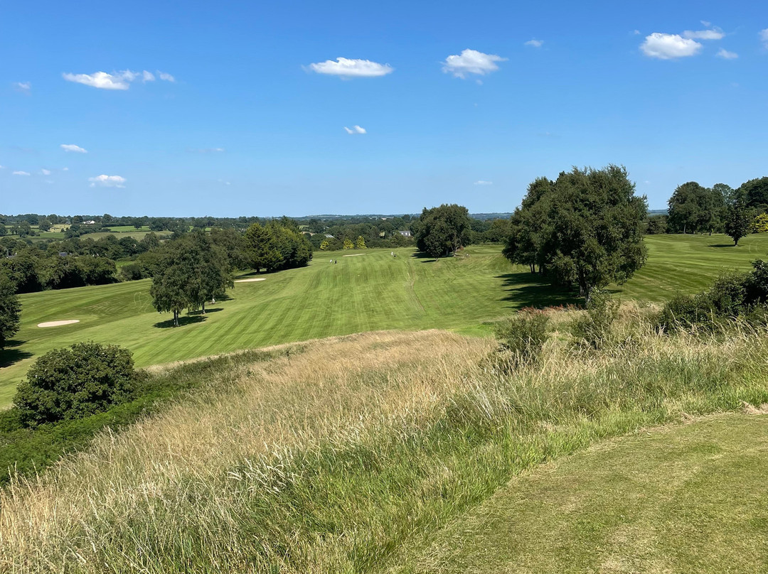 Mount Temple Golf Club-阿斯隆必去景点