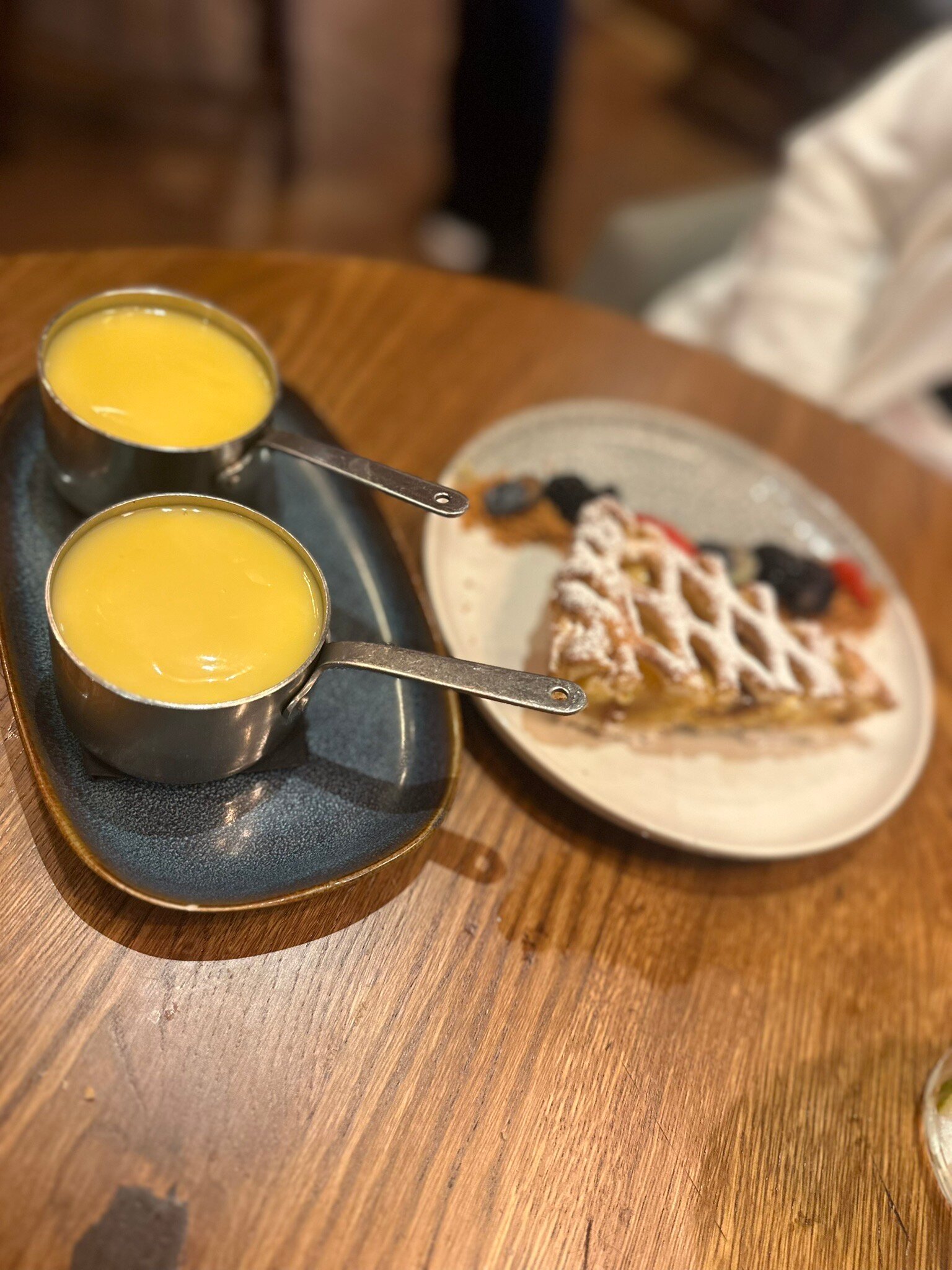 The Broadoak-官方