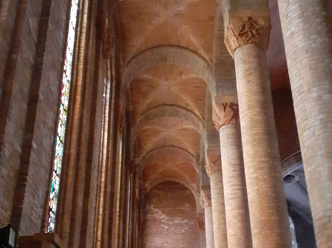 Eglise Sainte-Jeanne-d'Arc-Gien必去景点