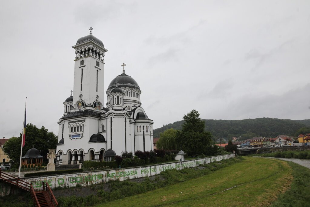 Holy Trinity Church-锡吉索拉必去景点