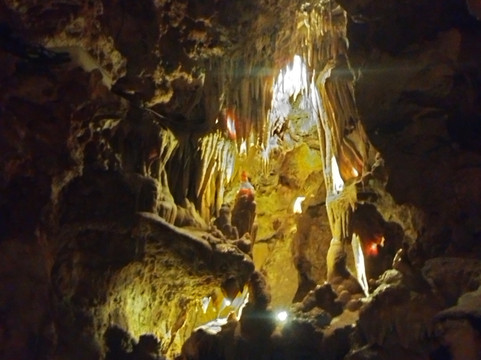 Grotte de Saint-Cézaire-Saint-Cezaire-sur-Siagne必去景点