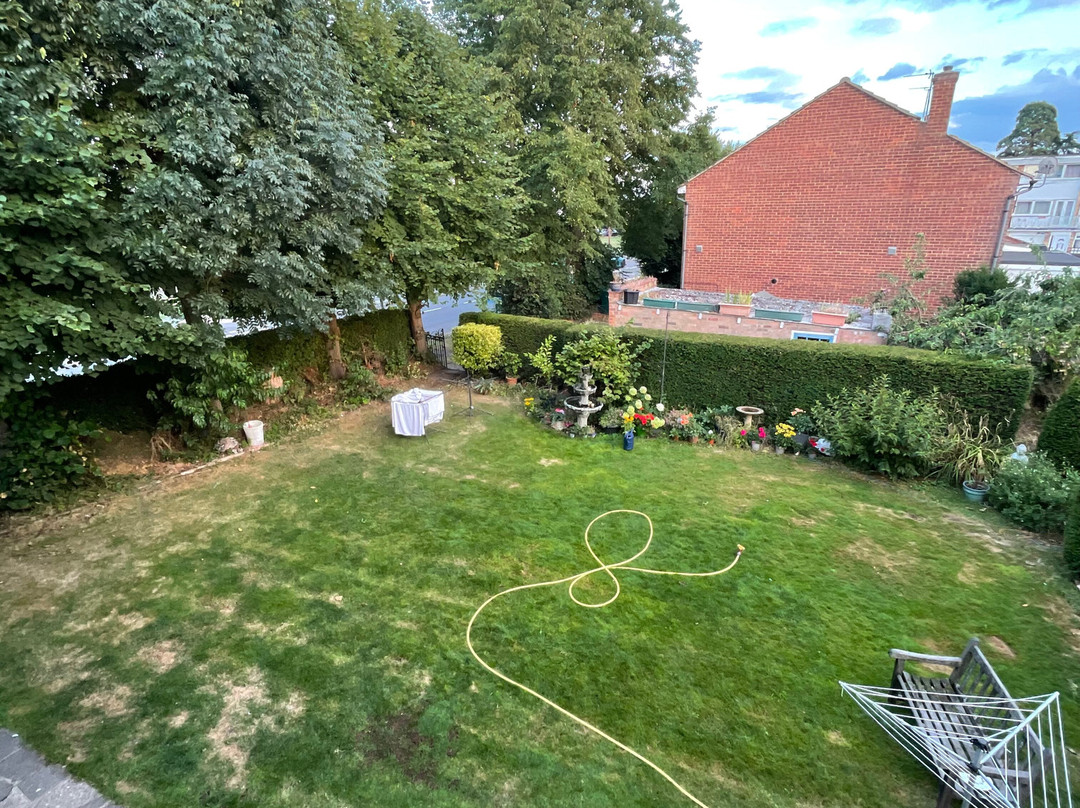 The Lodge Stanwell, Heathrow主图