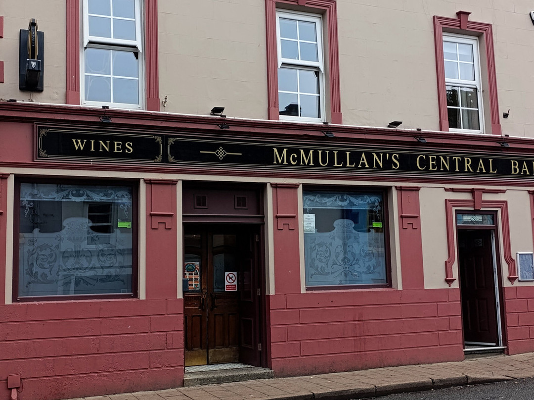 McMullan's Central Bar B&B主图