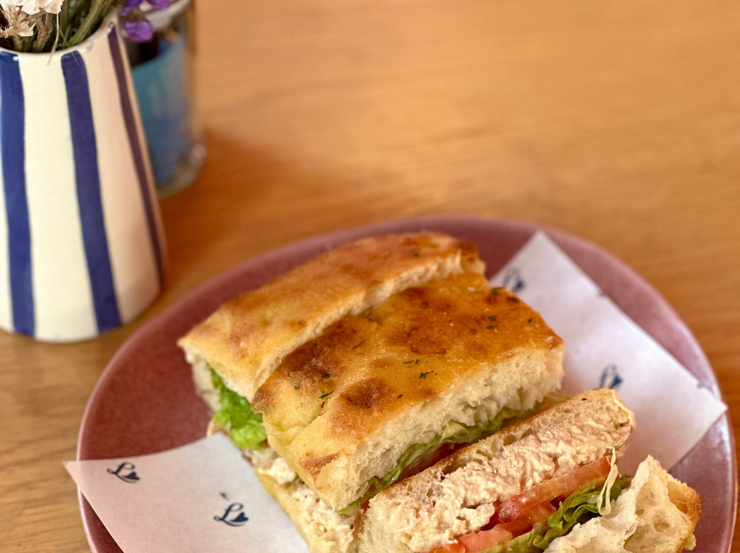 Louise Andrade Confeitaria