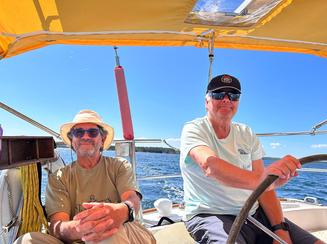 Cape Breton Sailing Charters-St. Peter's必去景点