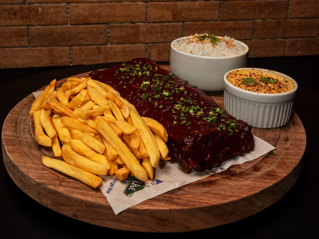 Strike364 - Boliche & Lounge Bar