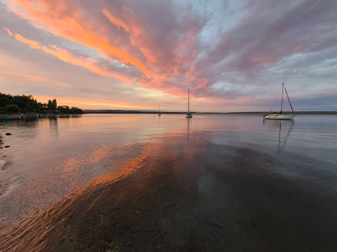 Fishing In Prague-布拉格必去景点