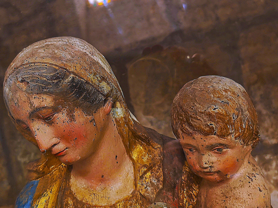 Eglise Saint-Maixent-Pamproux必去景点