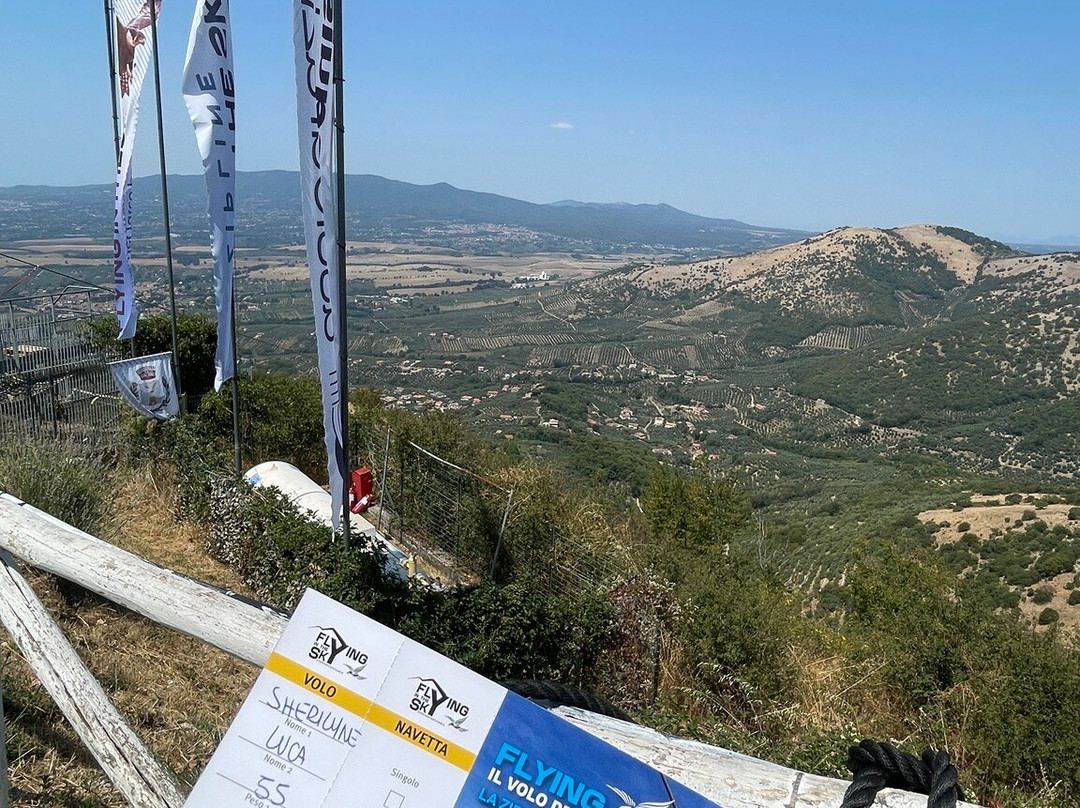 Flying In The Sky-Rocca Massima必去景点