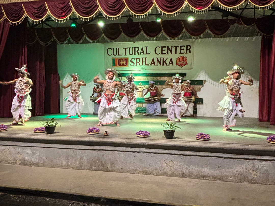 Private Drivers Sri Lanka-阿努拉德普勒圣城必去景点