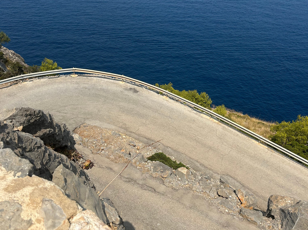 Bullimoto Port Soller-索列尔港必去景点