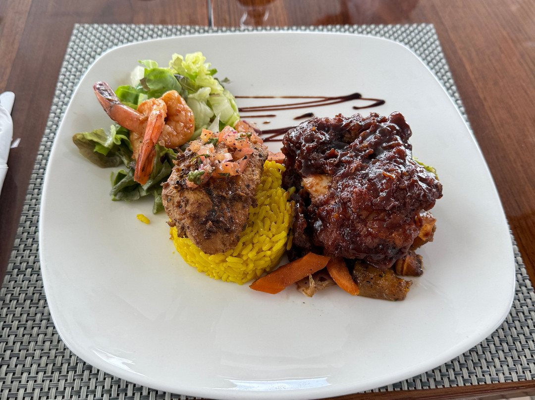 Cool Runnings Catamaran Cruises-布里奇顿必去景点