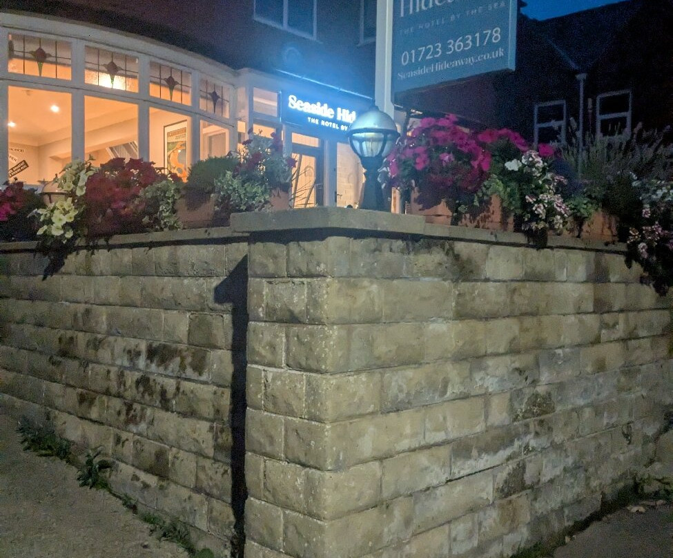 Alexander Hotel - Seaside Hideaway主图