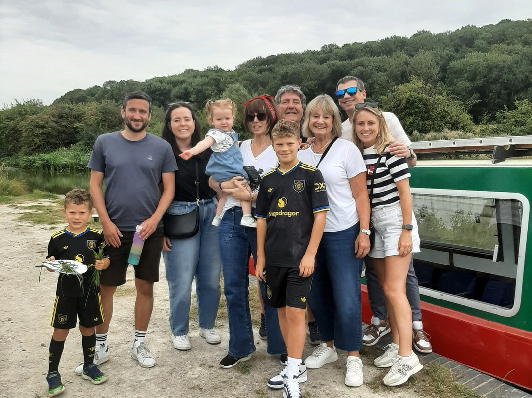 Grantham Canal Three Shires Boat Trips-Woolsthorpe by Belvoir必去景点