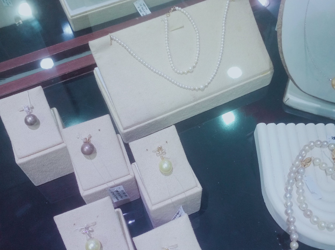 Lia Pearl-马塔兰必去景点