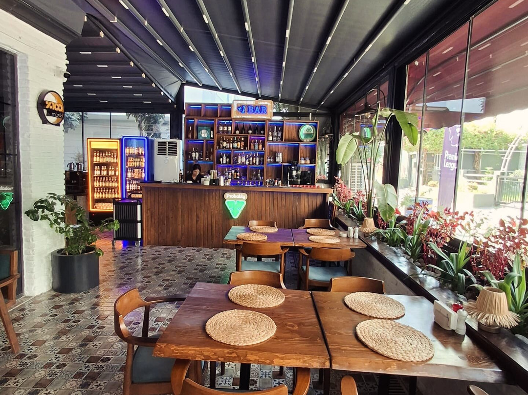 Casa Pub Bistro
