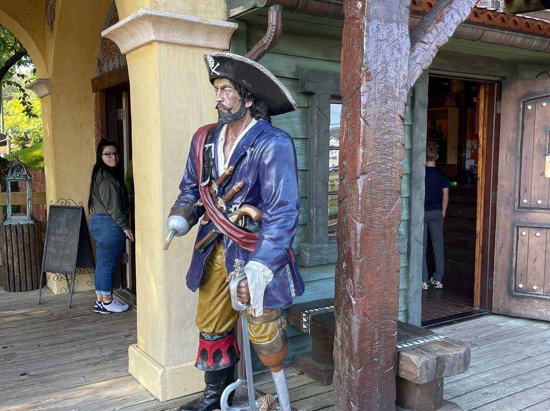 Pirate's Cove Adventure Golf-特拉弗斯城必去景点