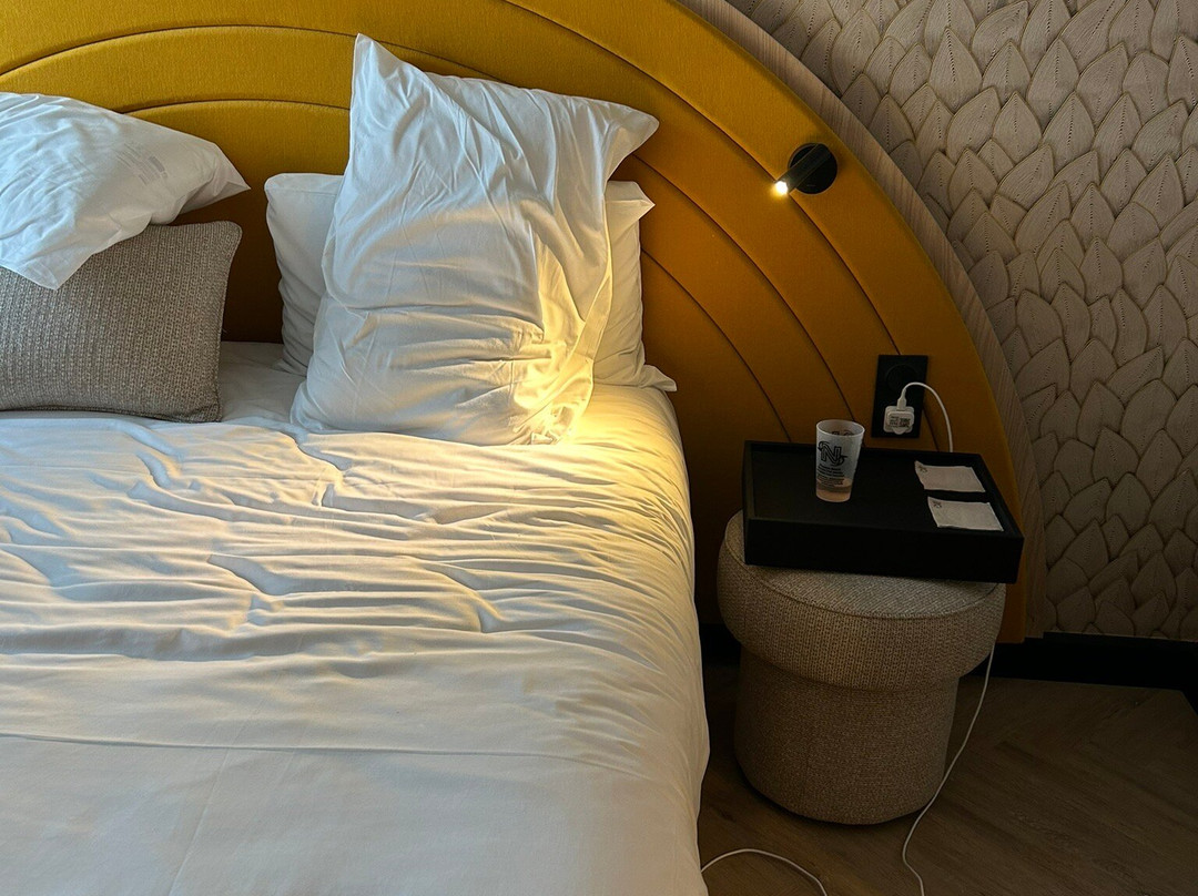 基里亚德查尔特酒店主图